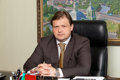 maxim_shkadov_fullsizel_08112013.jpg