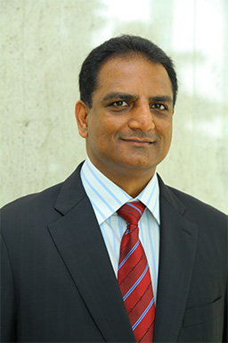 vipul_shah_2.jpg